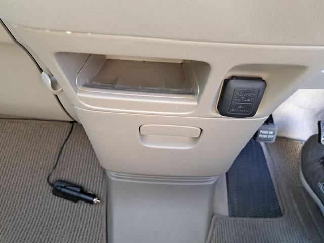 Ｎ－ＢＯＸ Ｇ・Ｌパッケージ　ドライブレコーダー　バックカメラ　両側スライド・片側電動　ナビ　ＴＶ　スマートキー　アイドリングストップ　電動格納ミラー　ベンチシート　ＣＶＴ　盗難防止システム　ＡＢＳ　ＥＳＣ　走行４８７７０キロ（29枚目）