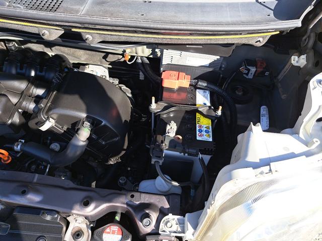 Ｎ－ＢＯＸ Ｇ・Ｌパッケージ　ドライブレコーダー　バックカメラ　両側スライド・片側電動　ナビ　ＴＶ　スマートキー　アイドリングストップ　電動格納ミラー　ベンチシート　ＣＶＴ　盗難防止システム　ＡＢＳ　ＥＳＣ　走行４８７７０キロ（44枚目）