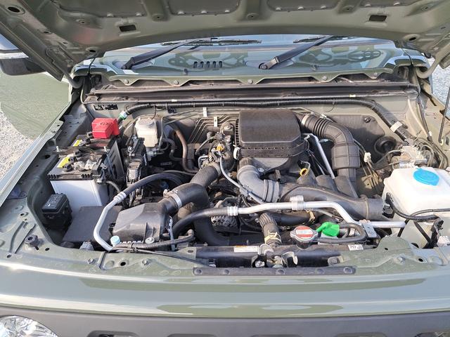 ジムニー ＸＣ　４ＷＤ　ナビ　ＴＶ　オートクルーズコントロール　レーンアシスト　衝突被害軽減システム　オートライト　ＬＥＤヘッドランプ　ヘッドライトウォッシャー　スマートキー　電動格納ミラー　シートヒーター　ＭＴ（20枚目）