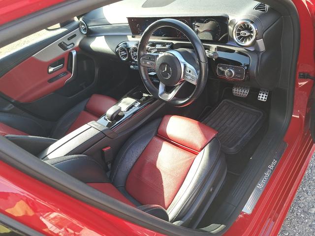 Aクラス A180 AMGラインスタイル サンルーフ ナビ クリアランスソナー オートクルーズコントロール アルミホイール オートライト パワーシート 電動格納ミラー シートヒーター(33枚目)