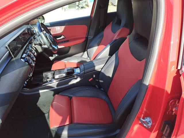 Aクラス A180 AMGラインスタイル サンルーフ ナビ クリアランスソナー オートクルーズコントロール アルミホイール オートライト パワーシート 電動格納ミラー シートヒーター(45枚目)