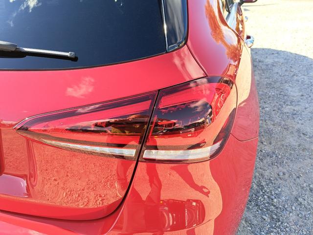 Aクラス A180 AMGラインスタイル サンルーフ ナビ クリアランスソナー オートクルーズコントロール アルミホイール オートライト パワーシート 電動格納ミラー シートヒーター(63枚目)