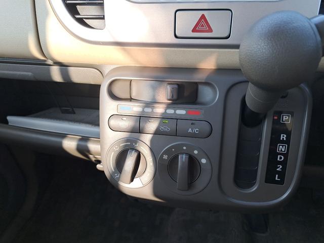 ���i�����ގ��ɕK�����삷�郌�o�[�ł��B����̂��₷�����̂ɂȂ��Ă��܂��B���Ј�x�̊����Ă��������B