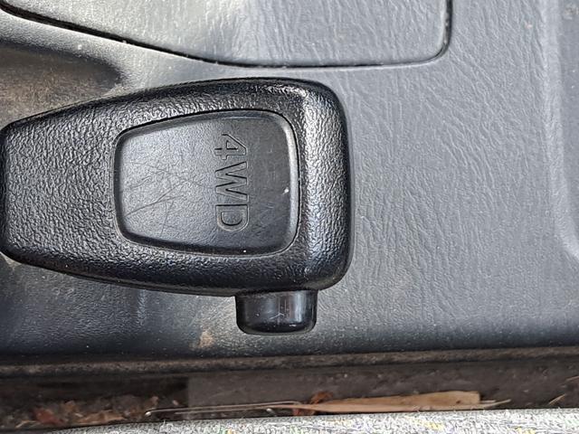 キャリイトラック ＫＵスペシャル　４ＷＤ　軽トラック　エアコン（7枚目）