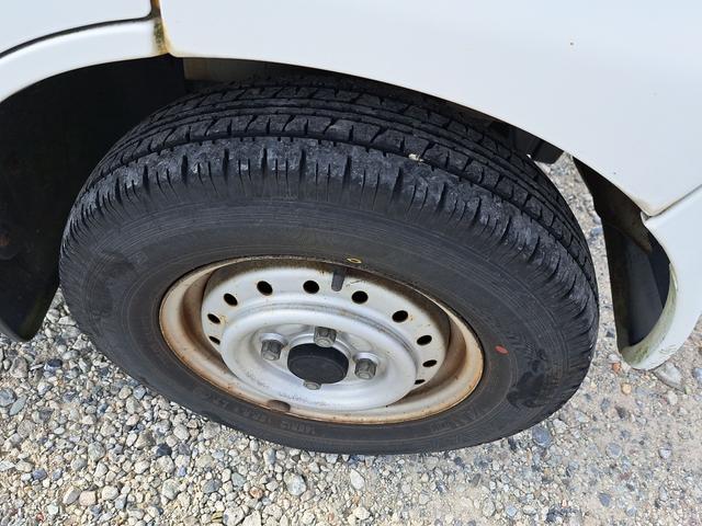 キャリイトラック ＫＵスペシャル　４ＷＤ　軽トラック　エアコン（20枚目）