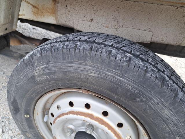キャリイトラック ＫＵスペシャル　４ＷＤ　軽トラック　エアコン（22枚目）
