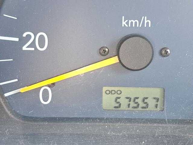 キャリイトラック ＫＵスペシャル　４ＷＤ　軽トラック　エアコン（31枚目）