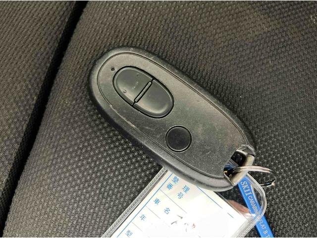 スペーシアカスタム ＸＳ　ＥＴＣ　バックカメラ　両側スライド・片側電動　ナビ　ＴＶ　衝突被害軽減システム　ＨＩＤ　スマートキー　アイドリングストップ　電動格納ミラー　ベンチシート　ＣＶＴ　盗難防止システム　ＡＢＳ　ＥＳＣ　ＣＤ（11枚目）