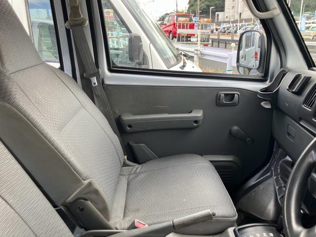 ＮＶ１００クリッパーバン ＤＸ　オートマ　ナビ　ＥＴＣ　エアコン　パワステ　運転席助手席エアバック　両側スライドドア　積載量３５０ｋｇ（10枚目）