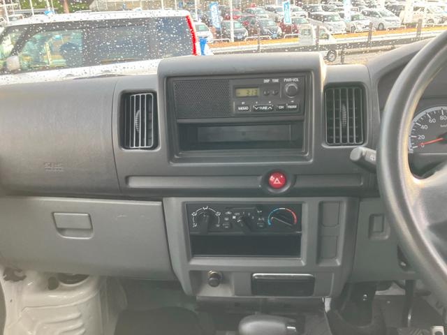 ＮＶ１００クリッパーバン ＤＸ　オートマ　エアコン　パワステ　運転席助手席エアバック　両側スライドドア　ヘッドライトレベライザー　積載量３５０ｋｇ（15枚目）