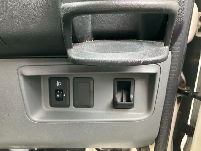 ＮＶ１００クリッパーバン ＤＸ　オートマ　エアコン　パワステ　運転席助手席エアバック　両側スライドドア　ヘッドライトレベライザー　積載量３５０ｋｇ（20枚目）