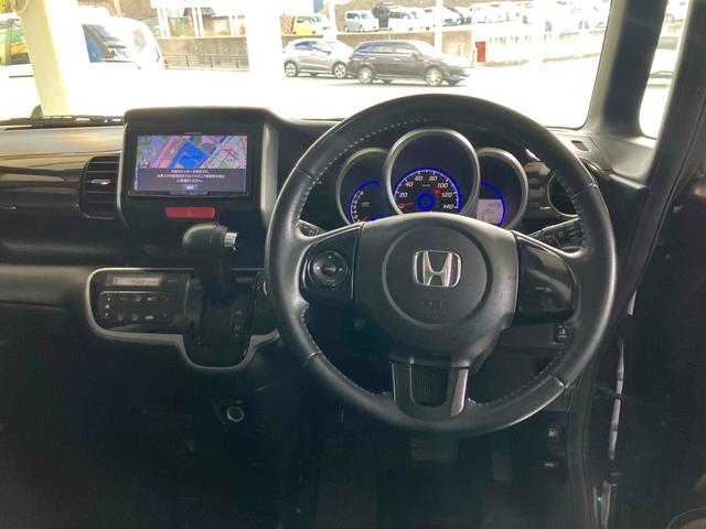 �n���h���̏�Ԃ������Ɖ^�]�ɏW���ł��܂����ˁB������̎ԁA���C�y�ɂ��₢���킹���������B