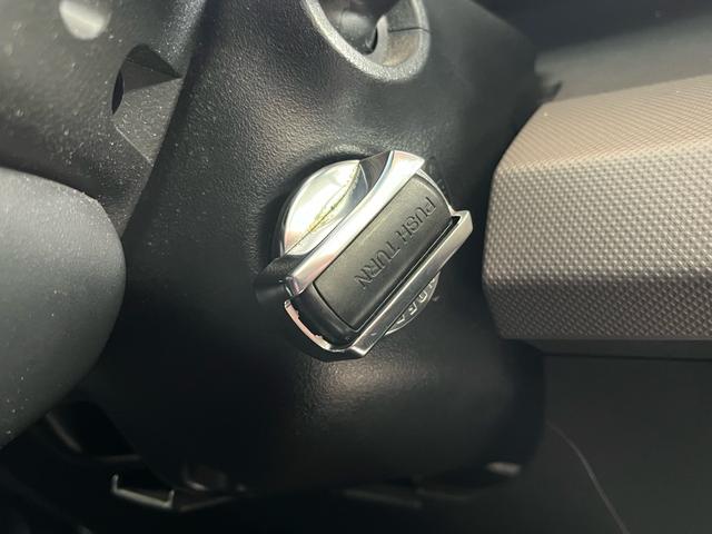 フリードハイブリッド ジャストセレクション　ナビテレビ　バックカメラ　後席フリップダウンモニター　ＥＴＣ　ドライブレコーダー　両側パワースライドドア　ハーフレザーシート　本革巻ステアリング　社外アルミホイール（30枚目）