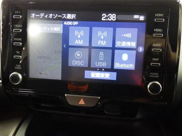ヤリスクロス ハイブリッドＺ　メモリーナビ　ＤＶＤ再生　ミュージックプレイヤー接続可　バックカメラ　衝突被害軽減システム　ＥＴＣ　ドラレコ　ＬＥＤヘッドランプ　ワンオーナー　盗難防止装置　アルミホイール　ＣＤ　電動シート　フル装備（11枚目）