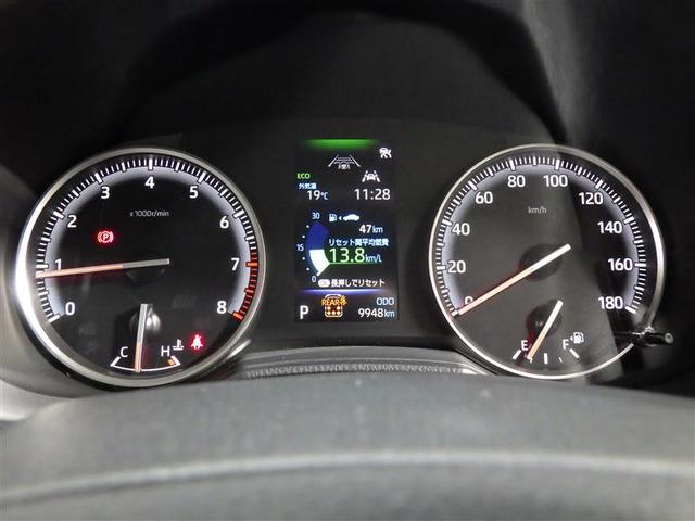 ヴォクシー Ｓ－Ｇ　フルセグ　メモリーナビ　ＤＶＤ再生　後席モニター　バックカメラ　衝突被害軽減システム　ＥＴＣ　両側電動スライド　ＬＥＤヘッドランプ　ウオークスルー　乗車定員７人　３列シート　ワンオーナー　盗難防止装置（6枚目）