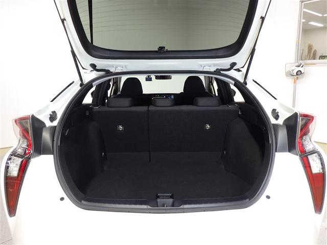 プリウス S ドラレコ LEDヘッドランプ 盗難防止装置 アルミホイール CD スマートキー フル装備 エアバッグ 横滑り防止機能 ハイブリッド(18枚目)