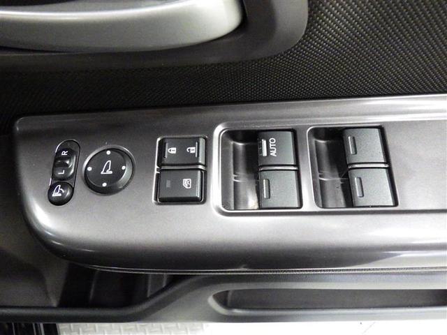 フリード Ｇ・ホンダセンシング　フルセグ　メモリーナビ　ＤＶＤ再生　バックカメラ　衝突被害軽減システム　ＥＴＣ　両側電動スライド　ウオークスルー　乗車定員６人　３列シート　盗難防止装置　ＣＤ　スマートキー　オートクルーズコントロール（23枚目）