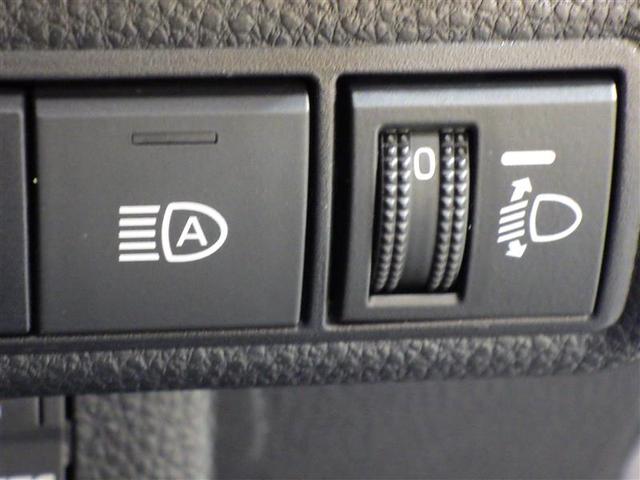 カローラツーリング Ｓ　フルセグ　バックカメラ　衝突被害軽減システム　ＥＴＣ　ＬＥＤヘッドランプ　盗難防止装置　アルミホイール　スマートキー　オートクルーズコントロール　フル装備　エアバッグ　横滑り防止機能（19枚目）