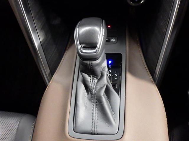 ハリアーハイブリッド Ｚ　レザーパッケージ　革シート　サンルーフ　フルセグ　メモリーナビ　ミュージックプレイヤー接続可　バックカメラ　衝突被害軽減システム　ＥＴＣ　ドラレコ　ＬＥＤヘッドランプ　ワンオーナー　フルエアロ　盗難防止装置　電動シート（13枚目）