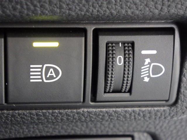 カローラクロス ハイブリッド Z サンルーフ フルセグ メモリーナビ ミュージックプレイヤー接続可 バックカメラ 衝突被害軽減システム ETC ドラレコ LEDヘッドランプ ワンオーナー 盗難防止装置 アルミホイール 電動シート(19枚目)