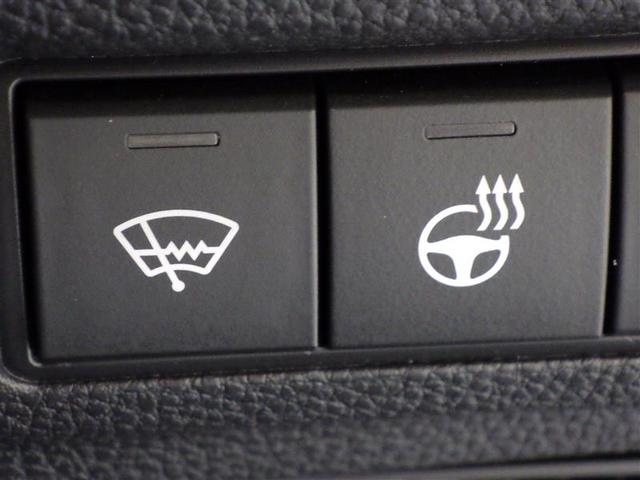 カローラクロス ハイブリッド Z サンルーフ フルセグ メモリーナビ ミュージックプレイヤー接続可 バックカメラ 衝突被害軽減システム ETC ドラレコ LEDヘッドランプ ワンオーナー 盗難防止装置 アルミホイール 電動シート(20枚目)