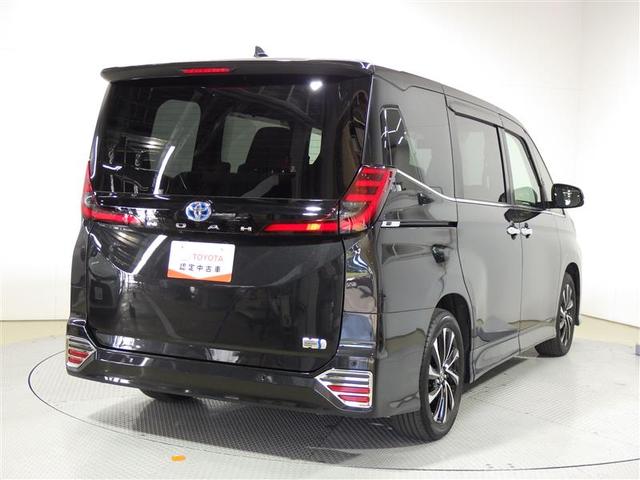 ノア ハイブリッドＳ－Ｚ　フルセグ　メモリーナビ　ＤＶＤ再生　ミュージックプレイヤー接続可　バックカメラ　衝突被害軽減システム　ＥＴＣ　両側電動スライド　ＬＥＤヘッドランプ　乗車定員７人　３列シート　ワンオーナー　盗難防止装置（3枚目）