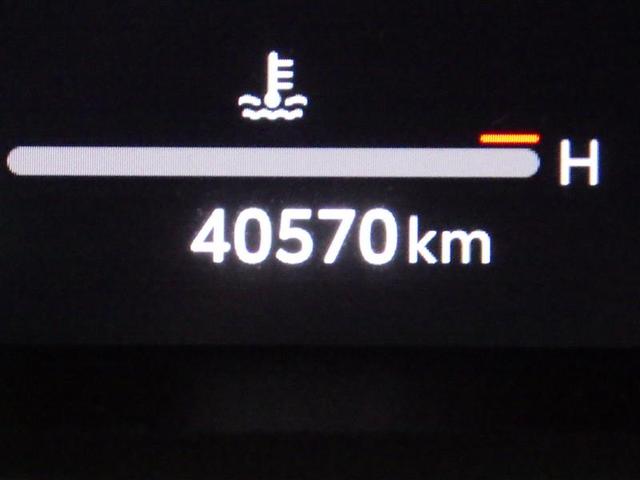 カローラスポーツ ハイブリッドＧ　Ｚ　フルセグ　メモリーナビ　ミュージックプレイヤー接続可　バックカメラ　衝突被害軽減システム　ＥＴＣ　ＬＥＤヘッドランプ　ワンオーナー　盗難防止装置　アルミホイール　スマートキー　フル装備　エアバッグ（7枚目）