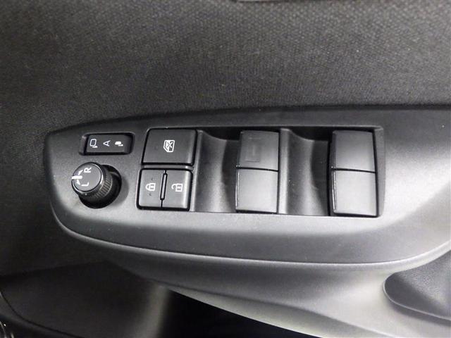 ヤリスクロス ハイブリッドＧ　フルセグ　ＤＶＤ再生　ミュージックプレイヤー接続可　バックカメラ　衝突被害軽減システム　ＥＴＣ　ワンオーナー　盗難防止装置　アルミホイール　ＣＤ　スマートキー　オートクルーズコントロール　フル装備（22枚目）