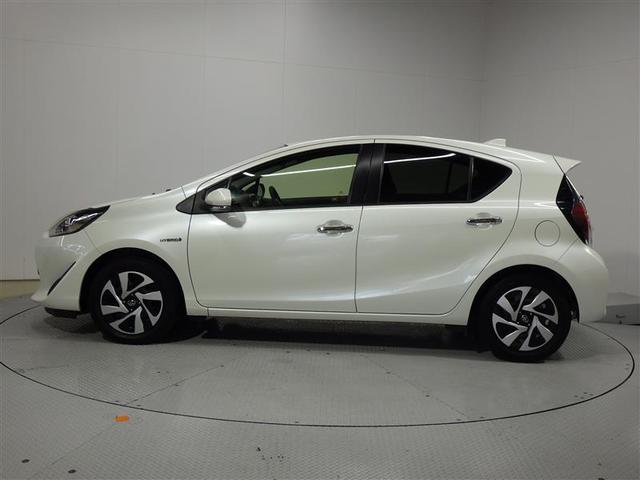 アクア Ｓスタイルブラック　メモリーナビ　バックカメラ　衝突被害軽減システム　ＥＴＣ　ＬＥＤヘッドランプ　ワンオーナー　盗難防止装置　ＣＤ　スマートキー　フル装備　エアバッグ　横滑り防止機能　ハイブリッド（2枚目）