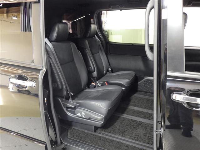 ヴォクシー ＺＳ　煌ＩＩＩ　フルセグ　メモリーナビ　ＤＶＤ再生　後席モニター　バックカメラ　衝突被害軽減システム　ＥＴＣ　両側電動スライド　ＬＥＤヘッドランプ　ウオークスルー　乗車定員７人　３列シート　ワンオーナー　フルエアロ（26枚目）