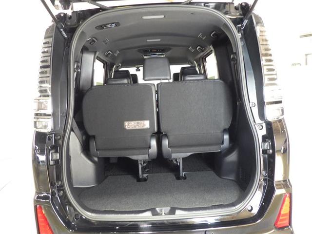 ヴォクシー ＺＳ　煌ＩＩＩ　フルセグ　メモリーナビ　ＤＶＤ再生　後席モニター　バックカメラ　衝突被害軽減システム　ＥＴＣ　両側電動スライド　ＬＥＤヘッドランプ　ウオークスルー　乗車定員７人　３列シート　ワンオーナー　フルエアロ（28枚目）