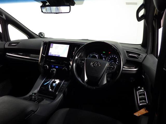 ヴェルファイアハイブリッド Ｚ　ゴールデンアイズ　サンルーフ　４ＷＤ　フルセグ　メモリーナビ　ＤＶＤ再生　ミュージックプレイヤー接続可　後席モニター　バックカメラ　衝突被害軽減システム　ＥＴＣ　両側電動スライド　ＬＥＤヘッドランプ　乗車定員７人　ＣＤ（5枚目）