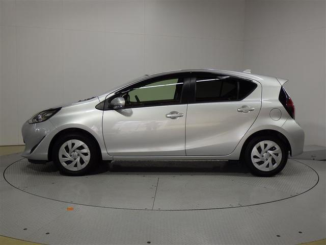 アクア S ワンセグ メモリーナビ バックカメラ ETC 盗難防止装置 CD スマートキー フル装備 エアバッグ 横滑り防止機能 ハイブリッド(2枚目)