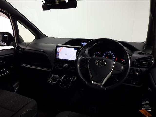 ノア Ｇ　フルセグ　メモリーナビ　ＤＶＤ再生　後席モニター　バックカメラ　衝突被害軽減システム　ＥＴＣ　両側電動スライド　ＬＥＤヘッドランプ　ウオークスルー　乗車定員７人　３列シート　アイドリングストップ　ＣＤ（5枚目）