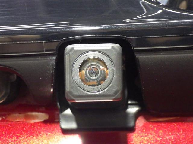 ヤリスクロス ハイブリッドＺ　フルセグ　メモリーナビ　ミュージックプレイヤー接続可　バックカメラ　衝突被害軽減システム　ＥＴＣ　ＬＥＤヘッドランプ　ワンオーナー　盗難防止装置　アルミホイール　電動シート　スマートキー　フル装備（4枚目）