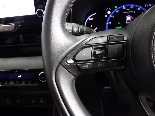 ヤリスクロス ハイブリッドＺ　フルセグ　メモリーナビ　ミュージックプレイヤー接続可　バックカメラ　衝突被害軽減システム　ＥＴＣ　ＬＥＤヘッドランプ　ワンオーナー　盗難防止装置　アルミホイール　電動シート　スマートキー　フル装備（17枚目）