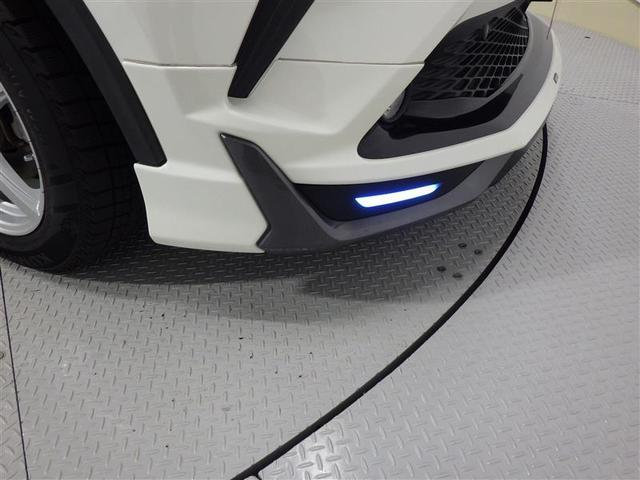 Ｃ－ＨＲ Ｇ－Ｔ　４ＷＤ　フルセグ　メモリーナビ　ＤＶＤ再生　バックカメラ　衝突被害軽減システム　ＥＴＣ　ＬＥＤヘッドランプ　フルエアロ　記録簿　盗難防止装置　アルミホイール　ＣＤ　スマートキー　ハーフレザー　フル装備（28枚目）