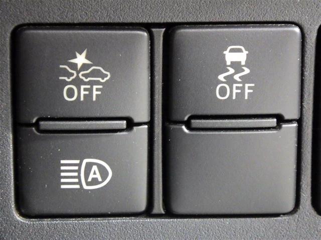ハイゼットカーゴ ＤＸ　ＳＡＩＩＩ　フルセグ　メモリーナビ　ＤＶＤ再生　ミュージックプレイヤー接続可　衝突被害軽減システム　アイドリングストップ　ＣＤ　フル装備　エアバッグ　横滑り防止機能（14枚目）