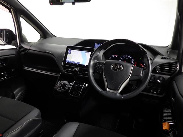 ノア Ｓｉ　ダブルバイビーＩＩＩ　フルセグ　メモリーナビ　ＤＶＤ再生　後席モニター　バックカメラ　衝突被害軽減システム　ＥＴＣ　両側電動スライド　ＬＥＤヘッドランプ　ウオークスルー　乗車定員８人　３列シート　ワンオーナー　フルエアロ（5枚目）