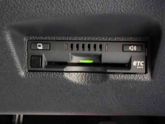 プリウス Ｓ　メモリーナビ　ミュージックプレイヤー接続可　バックカメラ　衝突被害軽減システム　ＥＴＣ　ＬＥＤヘッドランプ　ワンオーナー　盗難防止装置　アルミホイール　スマートキー　オートクルーズコントロール（19枚目）