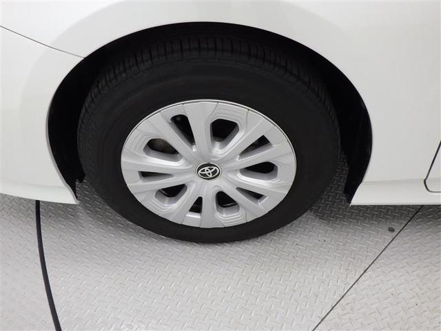 プリウス Ｓ　メモリーナビ　ミュージックプレイヤー接続可　バックカメラ　衝突被害軽減システム　ＥＴＣ　ＬＥＤヘッドランプ　ワンオーナー　盗難防止装置　アルミホイール　スマートキー　オートクルーズコントロール（25枚目）