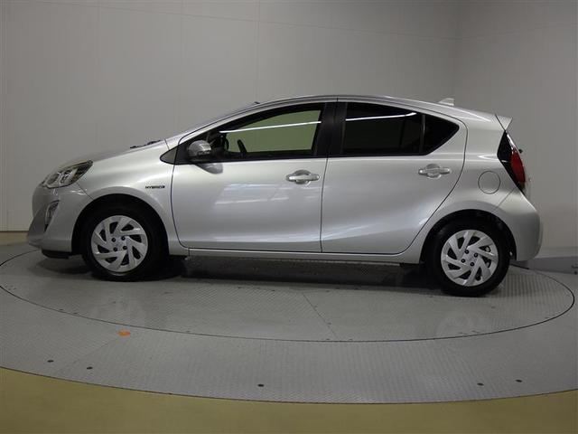 アクア Ｓ　ワンセグ　メモリーナビ　盗難防止装置　ＣＤ　スマートキー　フル装備　エアバッグ　横滑り防止機能　ハイブリッド（2枚目）