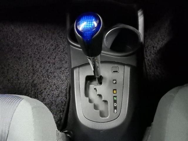 アクア Ｓ　ワンセグ　メモリーナビ　盗難防止装置　ＣＤ　スマートキー　フル装備　エアバッグ　横滑り防止機能　ハイブリッド（13枚目）