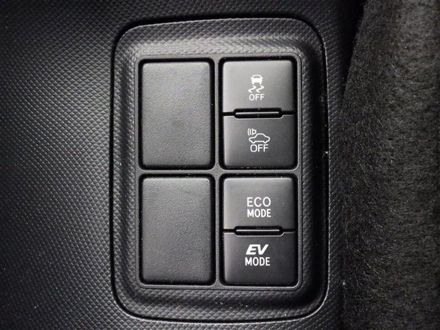 アクア Ｓ　ワンセグ　メモリーナビ　盗難防止装置　ＣＤ　スマートキー　フル装備　エアバッグ　横滑り防止機能　ハイブリッド（14枚目）