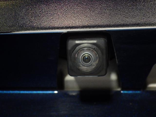 ルーミー カスタムＧ　Ｓ　フルセグ　メモリーナビ　ＤＶＤ再生　バックカメラ　衝突被害軽減システム　ＥＴＣ　両側電動スライド　ＬＥＤヘッドランプ　ウオークスルー　アイドリングストップ　盗難防止装置　アルミホイール　ＣＤ　フル装備（4枚目）