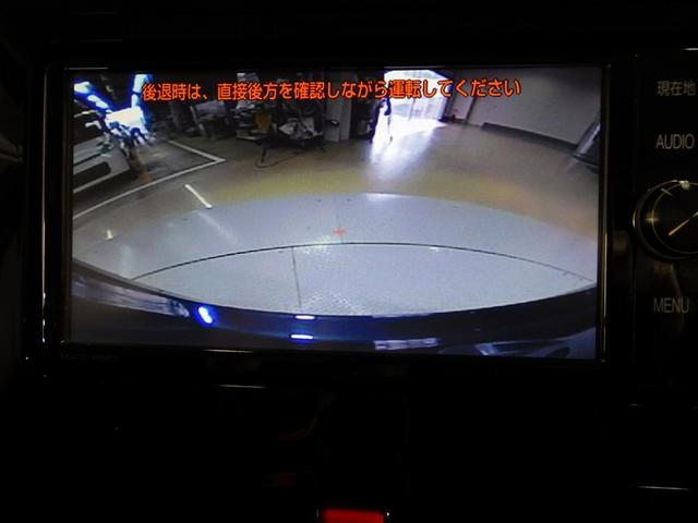 ルーミー カスタムＧ　Ｓ　フルセグ　メモリーナビ　ＤＶＤ再生　バックカメラ　衝突被害軽減システム　ＥＴＣ　両側電動スライド　ＬＥＤヘッドランプ　ウオークスルー　アイドリングストップ　盗難防止装置　アルミホイール　ＣＤ　フル装備（10枚目）