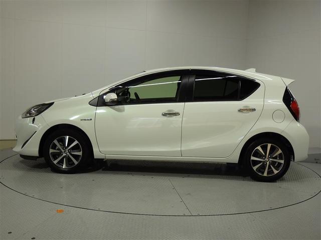 アクア Ｓスタイルブラック　フルセグ　メモリーナビ　ＤＶＤ再生　バックカメラ　衝突被害軽減システム　ＥＴＣ　盗難防止装置　アルミホイール　ＣＤ　スマートキー　フル装備　エアバッグ　横滑り防止機能　ハイブリッド（2枚目）