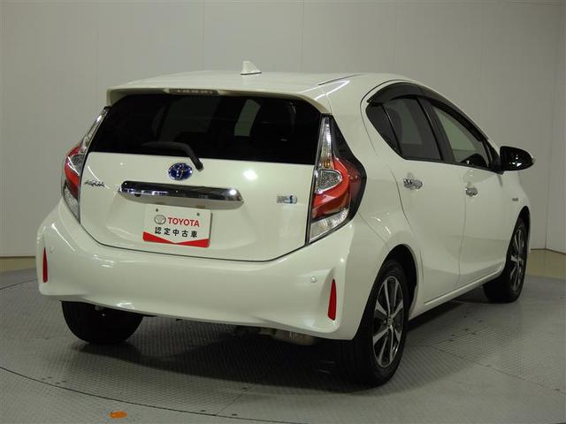 アクア Ｓスタイルブラック　フルセグ　メモリーナビ　ＤＶＤ再生　バックカメラ　衝突被害軽減システム　ＥＴＣ　盗難防止装置　アルミホイール　ＣＤ　スマートキー　フル装備　エアバッグ　横滑り防止機能　ハイブリッド（3枚目）