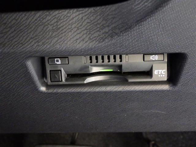 アクア Ｓスタイルブラック　フルセグ　メモリーナビ　ＤＶＤ再生　バックカメラ　衝突被害軽減システム　ＥＴＣ　盗難防止装置　アルミホイール　ＣＤ　スマートキー　フル装備　エアバッグ　横滑り防止機能　ハイブリッド（20枚目）