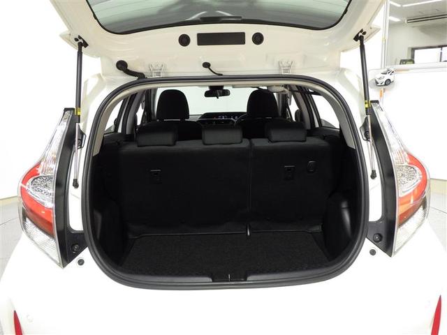 アクア Ｓスタイルブラック　フルセグ　メモリーナビ　ＤＶＤ再生　バックカメラ　衝突被害軽減システム　ＥＴＣ　盗難防止装置　アルミホイール　ＣＤ　スマートキー　フル装備　エアバッグ　横滑り防止機能　ハイブリッド（24枚目）